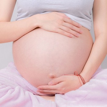 Corso in piscina per future mamme